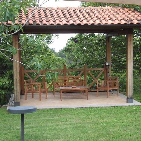 Agriturismo Casal Grande Canepina Luaran gambar