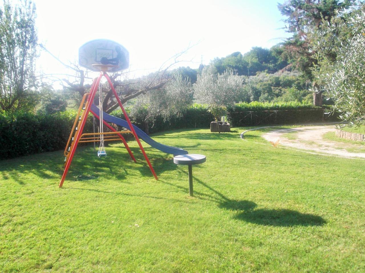 Agriturismo Casal Grande Canepina Luaran gambar
