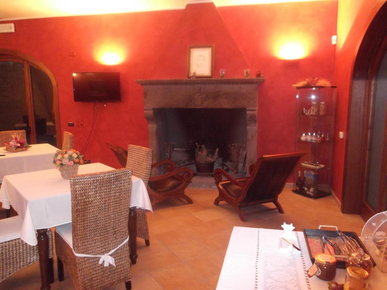 Agriturismo Casal Grande Canepina Luaran gambar